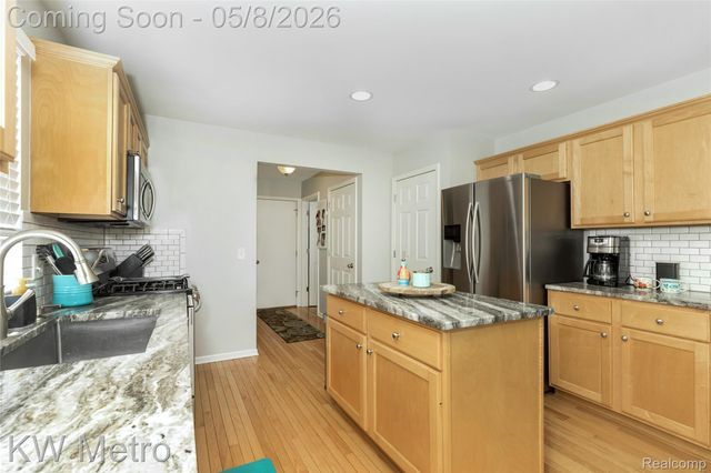 4202 Seeden Street, Waterford Charter Township, MI 48329