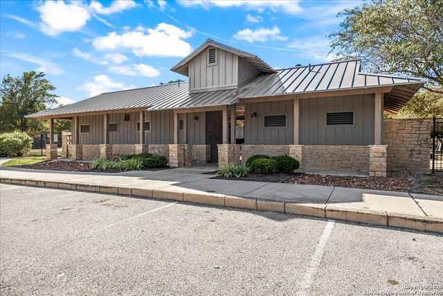 715 Ranch Falls, San Antonio, TX 78245