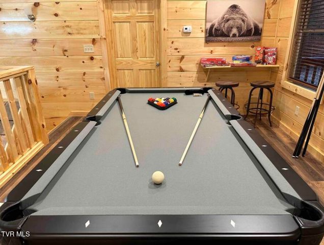 834 String Run Way, Pigeon Forge, TN 37863