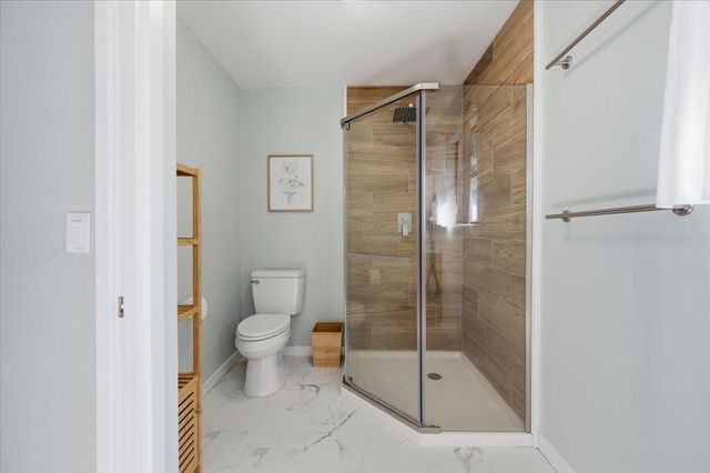 2704 Canyon Trail, Granbury, TX 76048
