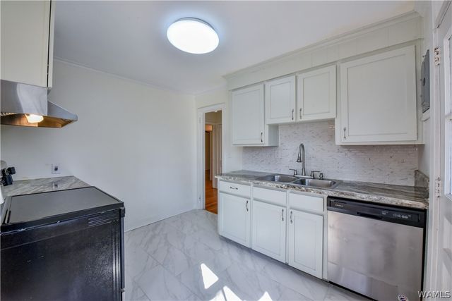 75 Springbrook, Tuscaloosa, AL 35405