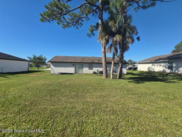 449 NE Bayard Avenue NE, Palm Bay, FL 32907