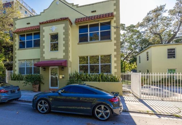 436 NE 77th St Road 6, Miami, FL 33138