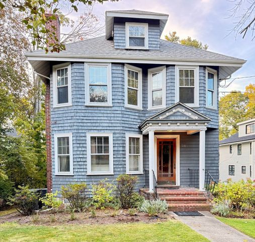131 Mount Vernon 2, Newton, MA 02458