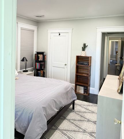 131 Mount Vernon 2, Newton, MA 02458