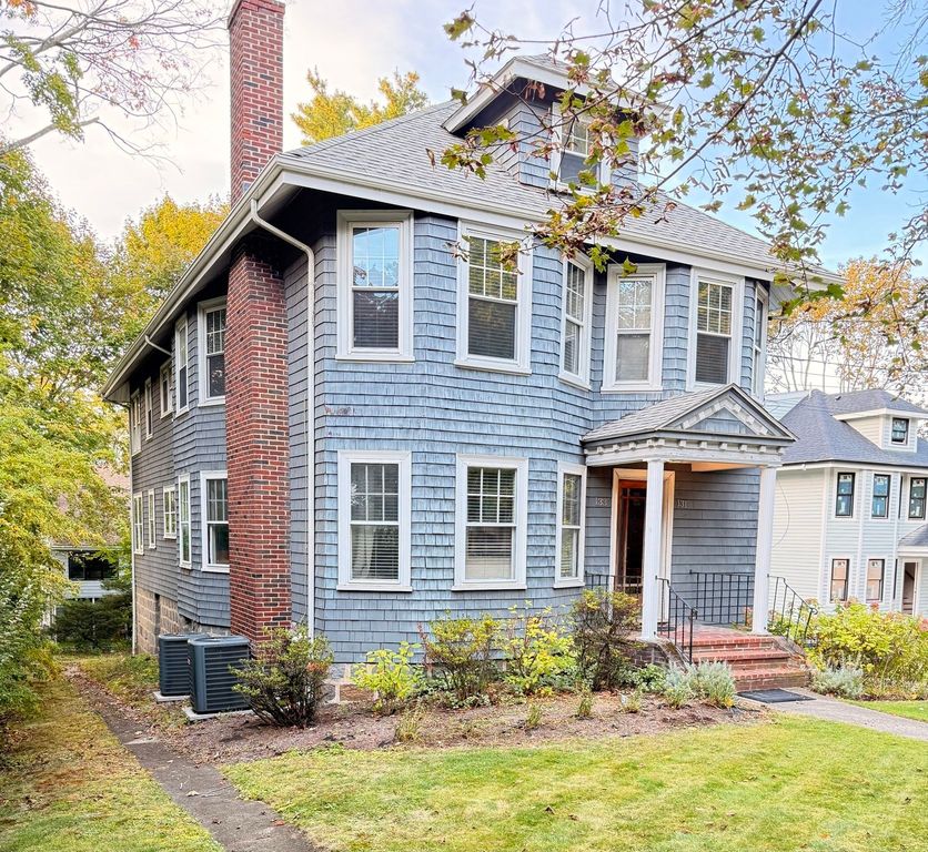 131 Mount Vernon 2, Newton, MA 02458