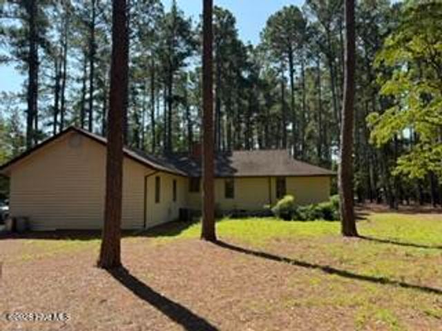 1649 Midland Road, Southern Pines, NC 28387