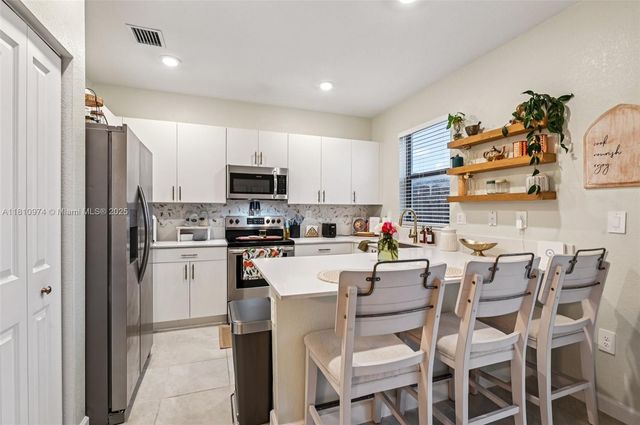 23080 SW 99th Ct, Cutler Bay, FL 33190