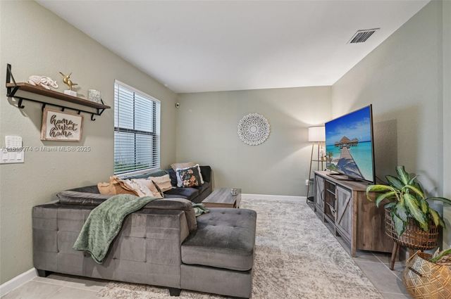 23080 SW 99th Ct, Cutler Bay, FL 33190