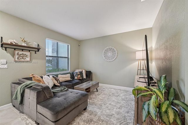 23080 SW 99th Ct, Cutler Bay, FL 33190