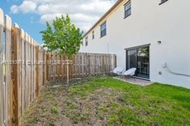 23080 SW 99th Ct, Cutler Bay, FL 33190