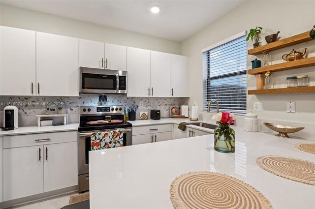 23080 SW 99th Ct, Cutler Bay, FL 33190