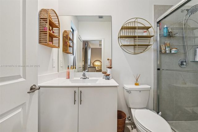 23080 SW 99th Ct, Cutler Bay, FL 33190