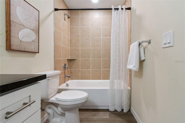 4367 CAMBIO GARDENS COURT, Tampa, FL 33610