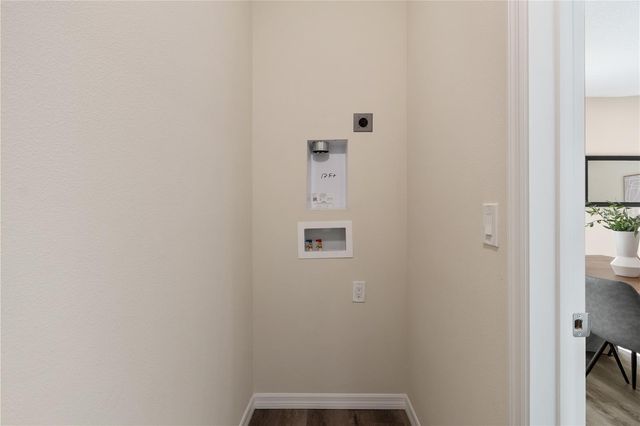 4367 CAMBIO GARDENS COURT, Tampa, FL 33610
