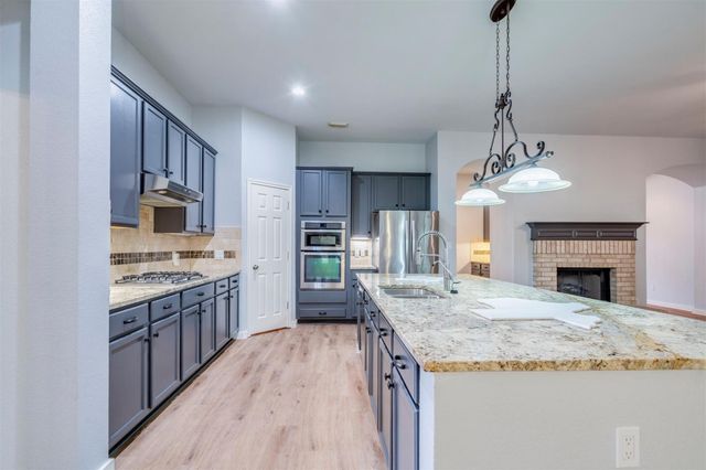2102 Chincho DR, Pflugerville, TX 78660