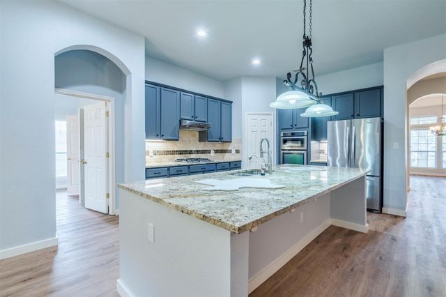 2102 Chincho DR, Pflugerville, TX 78660
