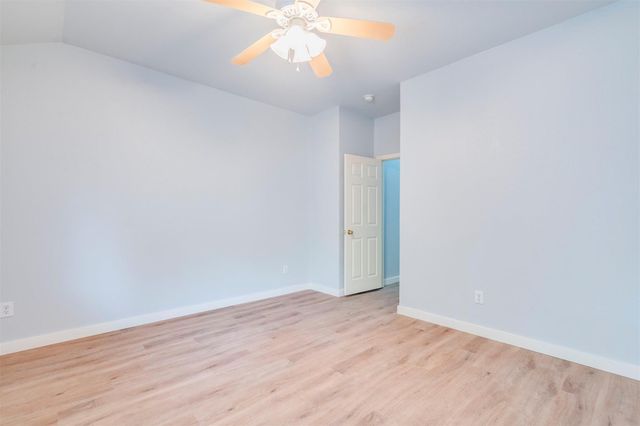 2102 Chincho DR, Pflugerville, TX 78660
