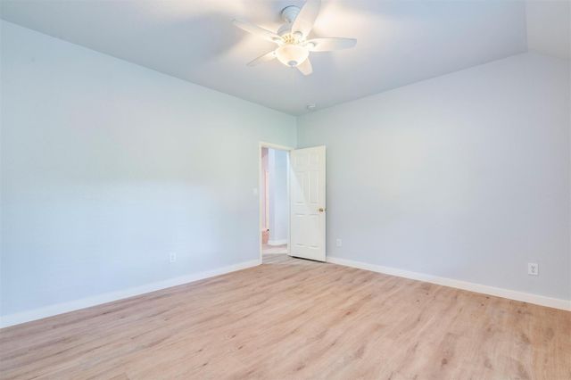 2102 Chincho DR, Pflugerville, TX 78660