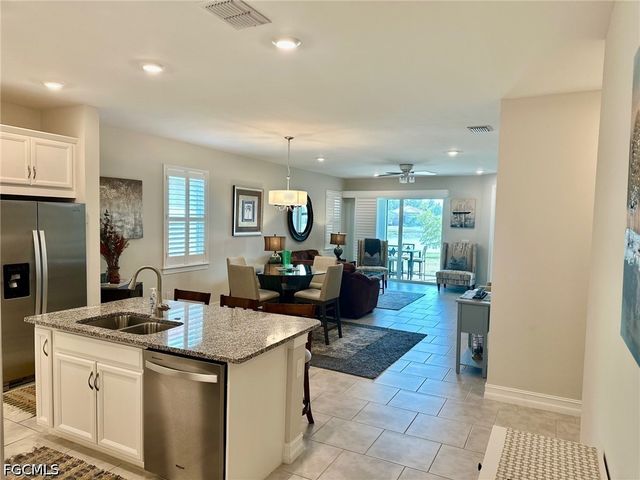 3944 Crosswater DR, North Fort Myers, FL 33917