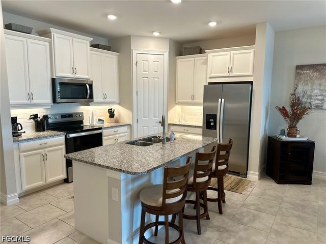 3944 Crosswater DR, North Fort Myers, FL 33917