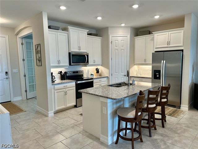 3944 Crosswater DR, North Fort Myers, FL 33917