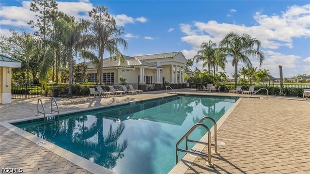 3944 Crosswater DR, North Fort Myers, FL 33917