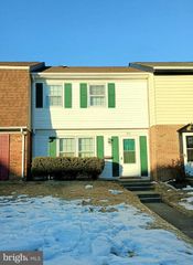 337 CLAY ST, Fredericksburg, VA 22408