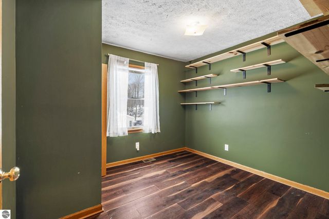 852 Eden Street, Kingsley, MI 49649