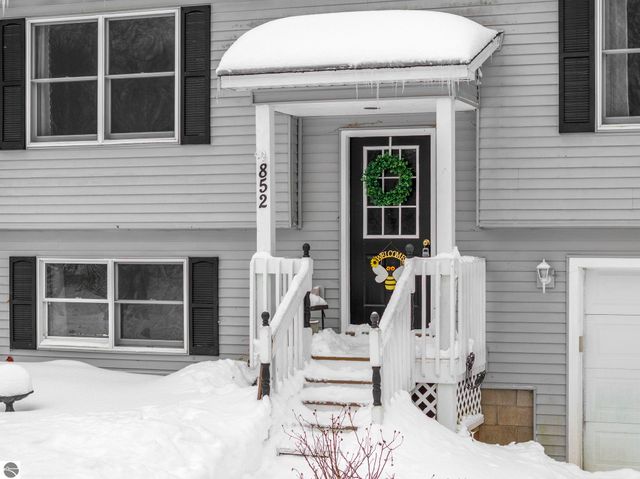 852 Eden Street, Kingsley, MI 49649