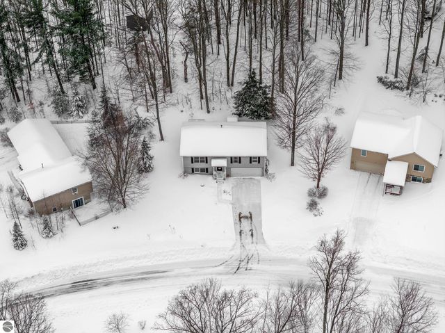 852 Eden Street, Kingsley, MI 49649