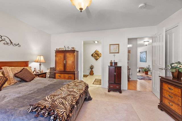 27 Russell Farm Dr 27, Methuen, MA 01844