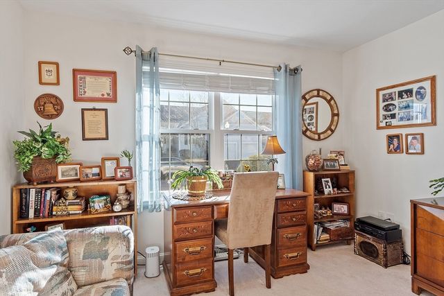 27 Russell Farm Dr 27, Methuen, MA 01844