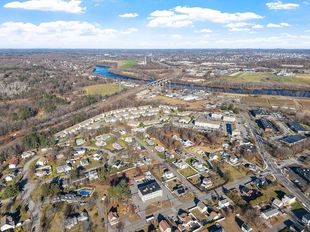 27 Russell Farm Dr 27, Methuen, MA 01844