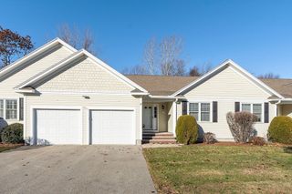 27 Russell Farm Dr 27, Methuen, MA 01844