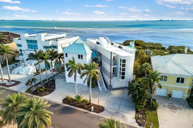 5004 64TH DR W, Bradenton, FL 34210