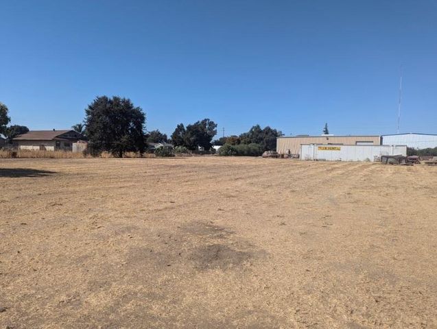 4660 E Morse Rd, Lodi, CA 95240
