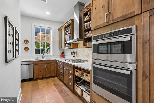 9925 CONESTOGA WAY, Potomac, MD 20854