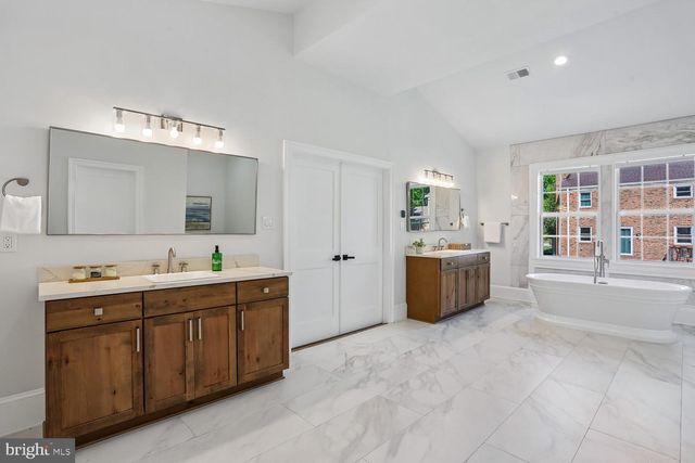 9925 CONESTOGA WAY, Potomac, MD 20854