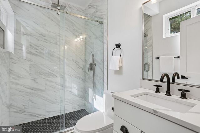 9925 CONESTOGA WAY, Potomac, MD 20854