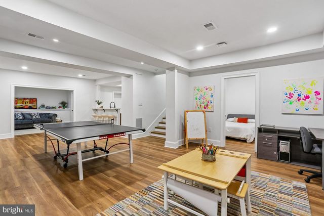 9925 CONESTOGA WAY, Potomac, MD 20854