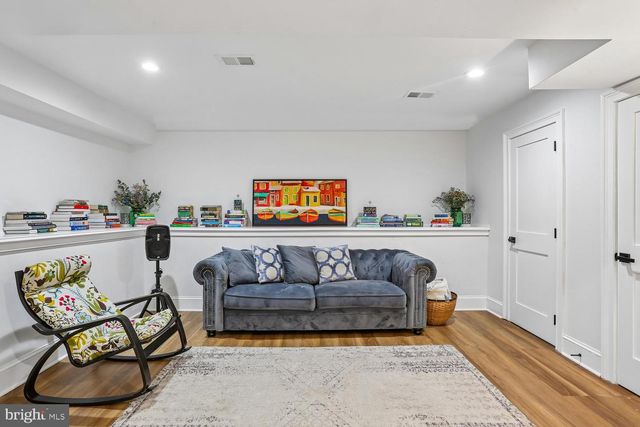9925 CONESTOGA WAY, Potomac, MD 20854