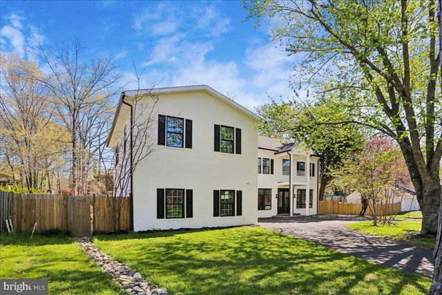 9925 CONESTOGA WAY, Potomac, MD 20854