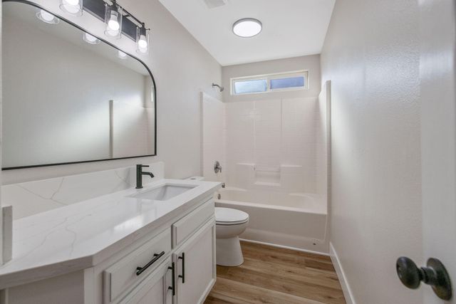 1633 Chase Avenue, Corcoran, CA 93212