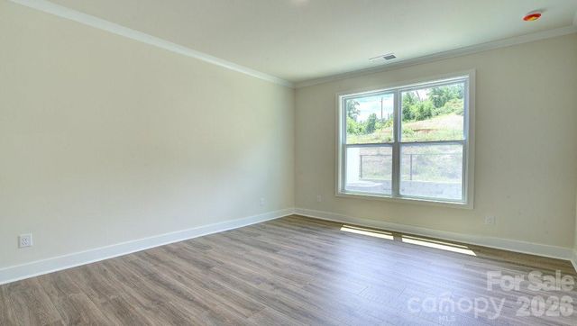 123 Sugg Trail, Weaverville, NC 28787