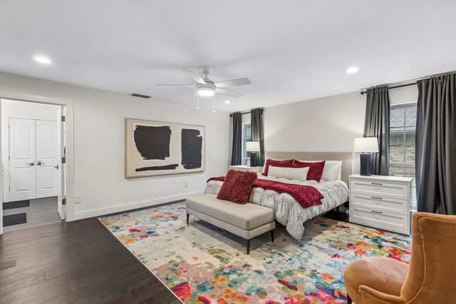 9515 Robin Meadow Drive, Dallas, TX 75243
