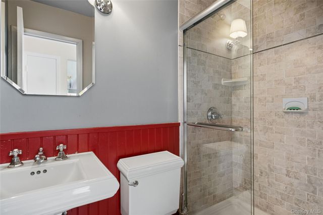 1340 Beech Street, Atlantic Beach, NY 11509
