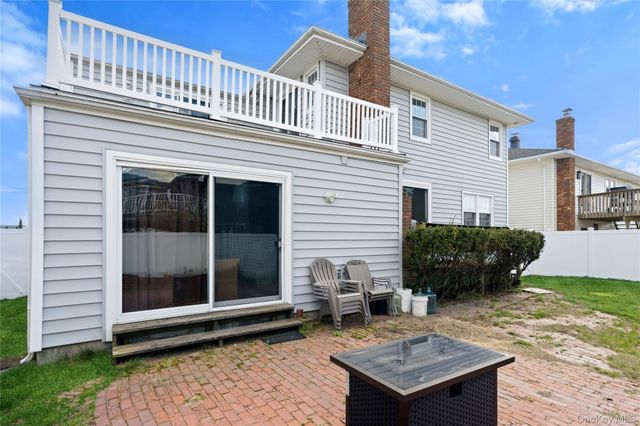 1340 Beech Street, Atlantic Beach, NY 11509