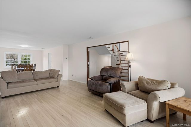 1340 Beech Street, Atlantic Beach, NY 11509