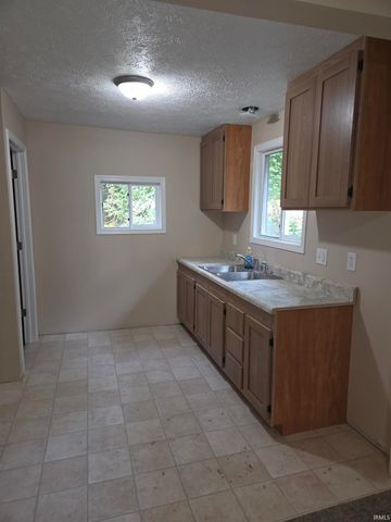 332 Weber Street, South Bend, IN 46637